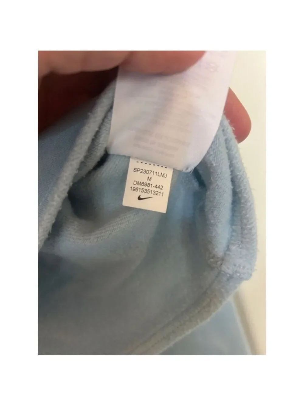 Women's Nike Yoga Light Blue Cropped Hoodie M